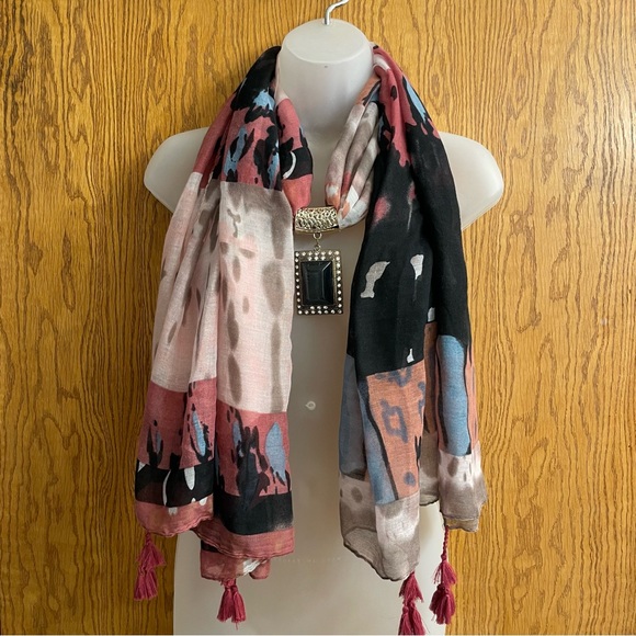 Pendant Scarf Ladies Scarf - Picture 9 of 16